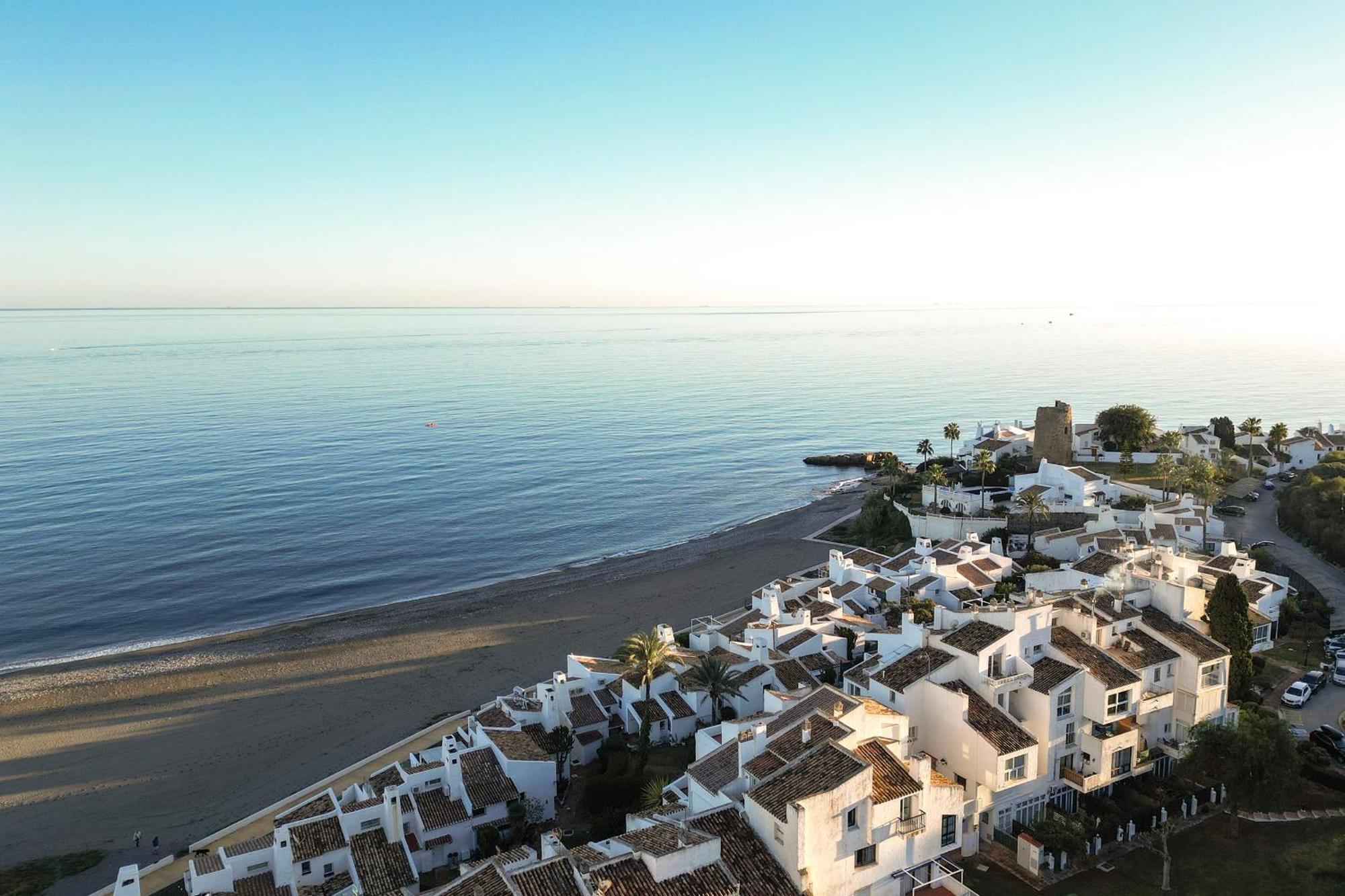 Beachhouse Galore Estepona Ngoại thất bức ảnh